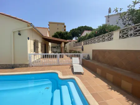Villa Can Pep avec piscine privée et barrière de sécurité : photo 9