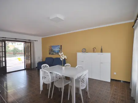 Maison Confortable sur la Costa Brava avec Grande Piscine et Jardin – Idéale pour Familles - Photo 6
