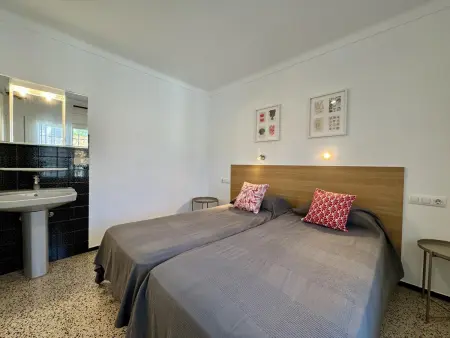 Maison rustique avec piscine privée et climatisation à Sant Martí d’Empúries - Photo 20