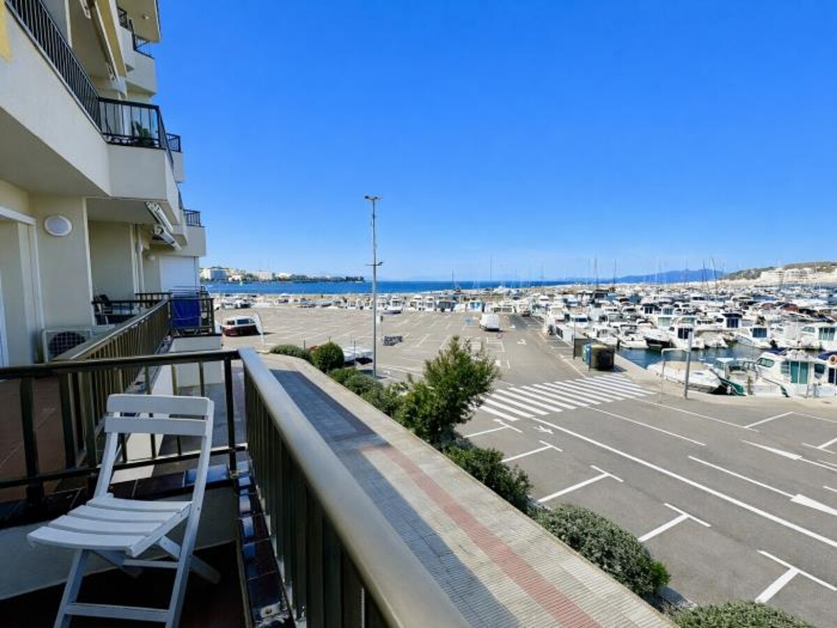 BUNSI, appartement vue port à L'Escala - Photo 3