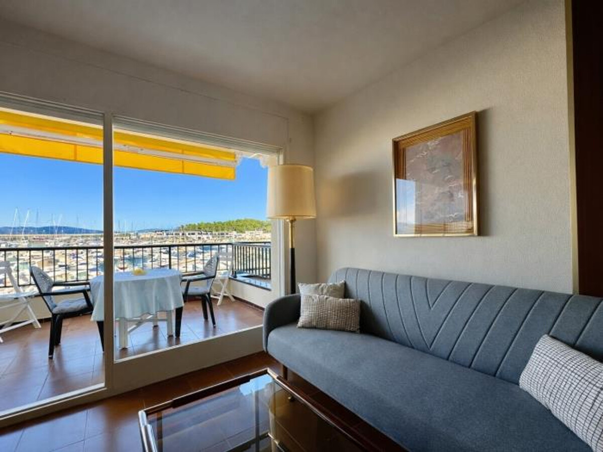 BUNSI, appartement vue port à L'Escala - Photo 4