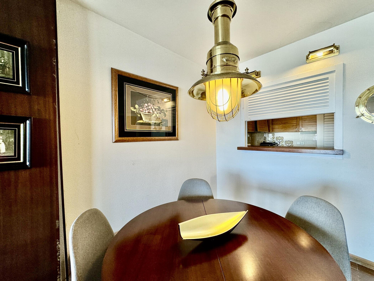 BUNSI, appartement vue port à L'Escala - Photo 9