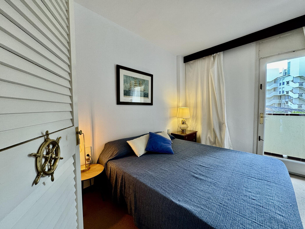 BUNSI, appartement vue port à L'Escala - Photo 16