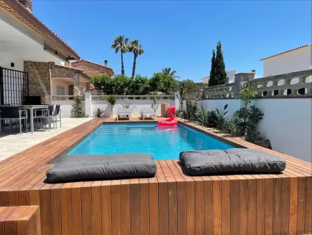 Location villa à Sant Martí d'Empúries, Maison calme à Sant Martí dEmpúries avec piscine privée et jardin