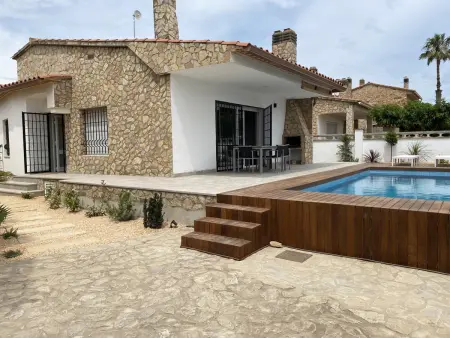 Maison calme à Sant Martí d'Empúries avec piscine privée et jardin - Photo 2