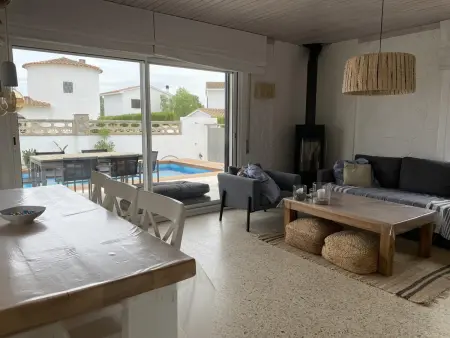 Maison calme à Sant Martí d'Empúries avec piscine privée et jardin - Photo 4