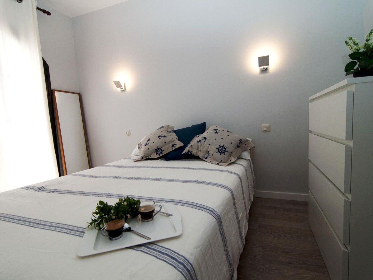 Appartement rénové avec terrasse vue mer au port - Photo 20