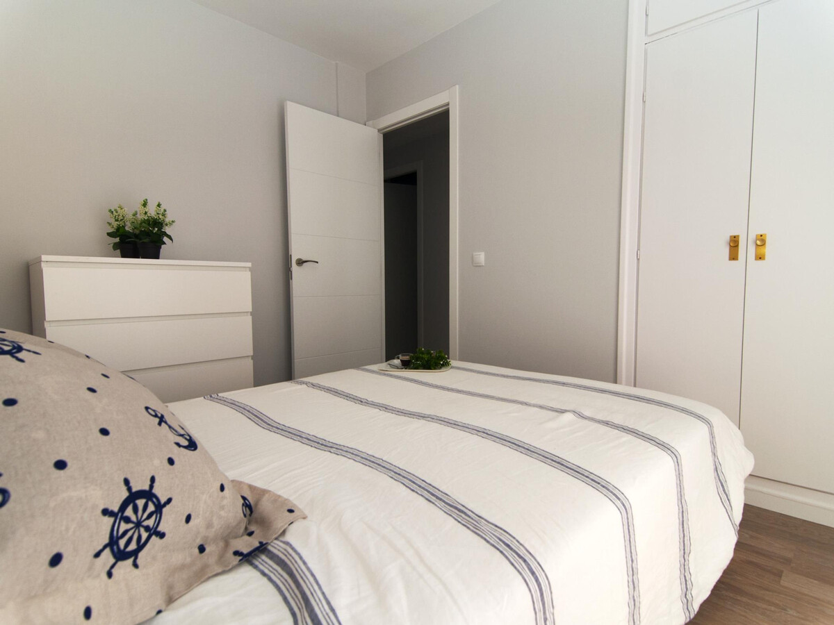 Appartement rénové avec terrasse vue mer au port - Photo 22