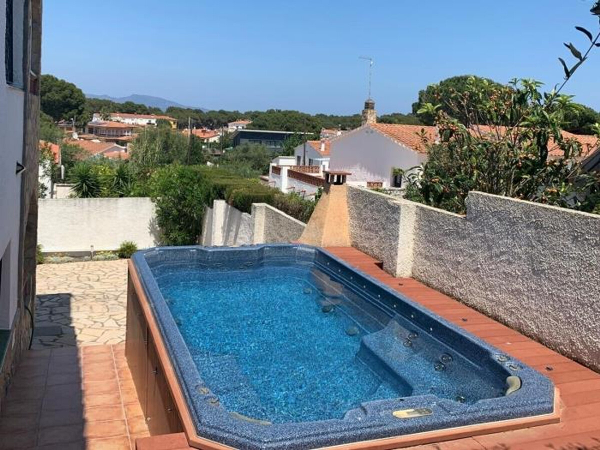 Villa Rebeca : piscine-jacuzzi et vue panoramique mer - Photo 1