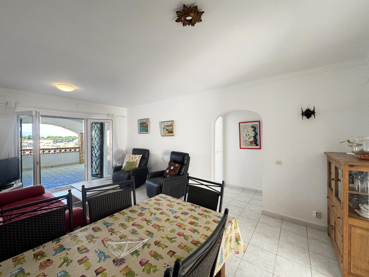 Villa Rebeca : piscine-jacuzzi et vue panoramique mer - Photo 11