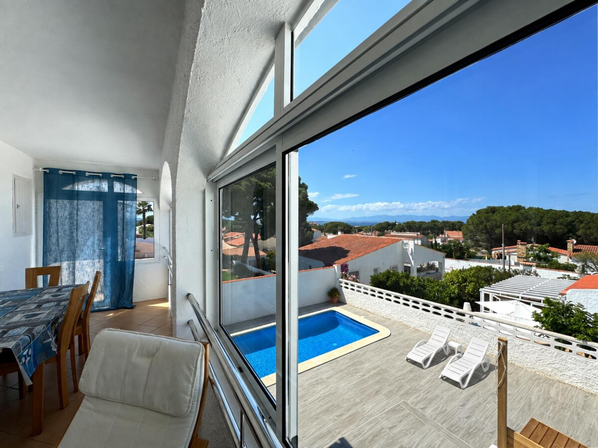 Villa Raquel à L'Escala : 2 chambres, piscine et barbecue - Photo 17