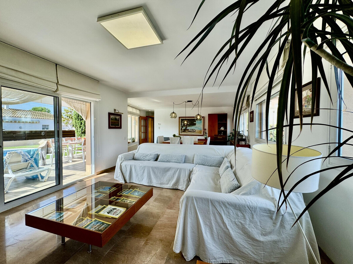 Can Noguera : Villa 8 pers. avec piscine à Ventalló - Photo 8