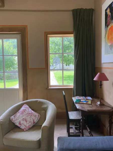 Maison avec piscine privée et poêle à bois à Beaumont-Village : photo 10