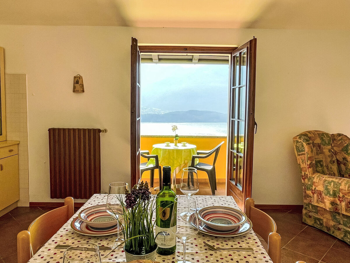 Appartement Carlo à Vercana, vue panoramique sur le lac de Côme - Photo 9