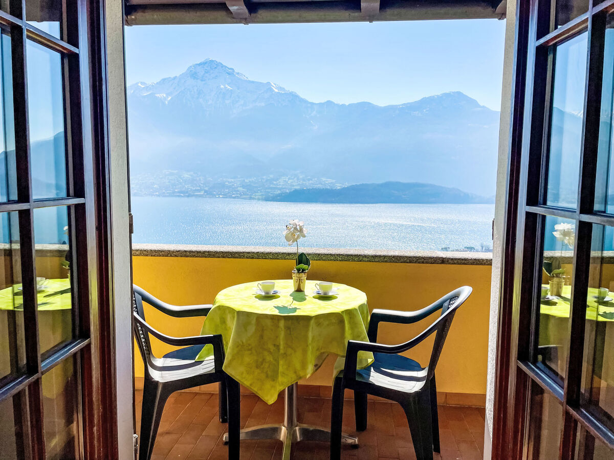 Appartement Carlo à Vercana, vue panoramique sur le lac de Côme - Photo 10