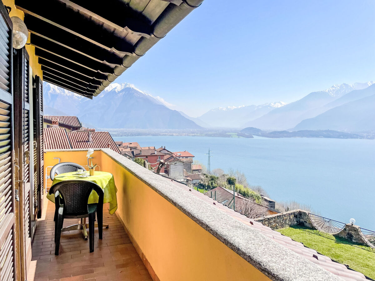 Appartement Carlo à Vercana, vue panoramique sur le lac de Côme - Photo 11