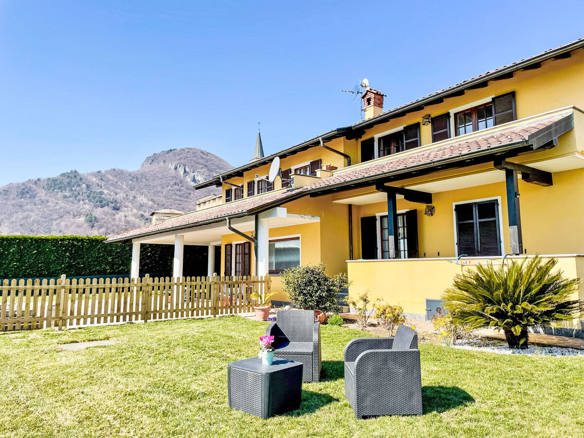 Appartement Carlo à Vercana, vue panoramique sur le lac de Côme - Photo 21