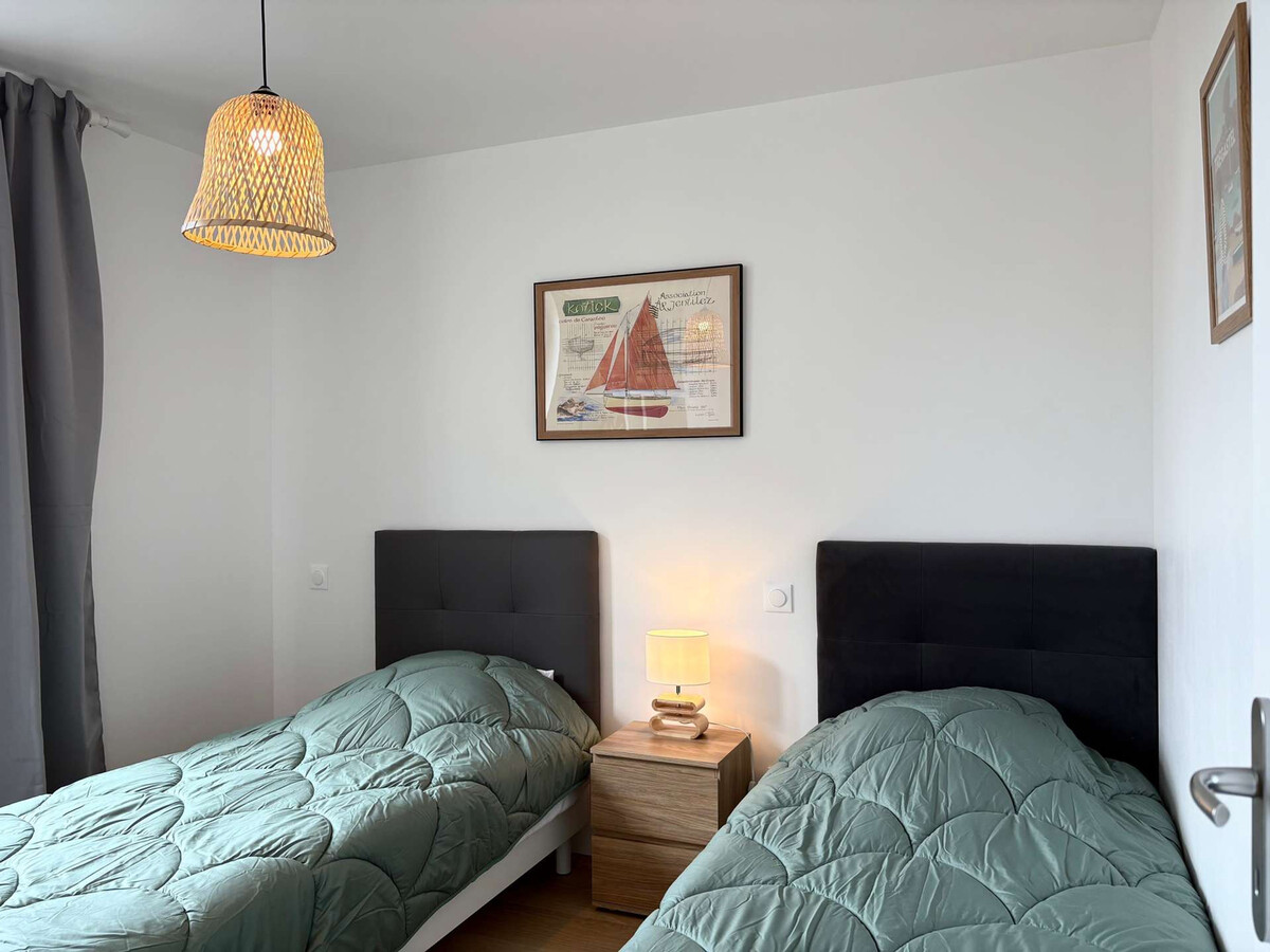 Maison duplex rénovée, accès direct plages Trégastel - Photo 6