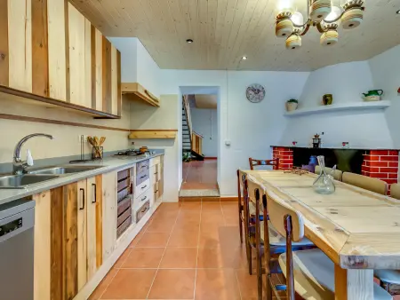 Villa à Palafolls avec piscine privée et jardin, idéale pour familles jusqu'à 18 pers. - Photo 10