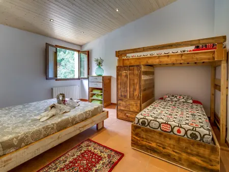 Villa à Palafolls avec piscine privée et jardin, idéale pour familles jusqu'à 18 pers. - Photo 14