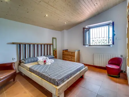 Villa à Palafolls avec piscine privée et jardin, idéale pour familles jusqu'à 18 pers. - Photo 23
