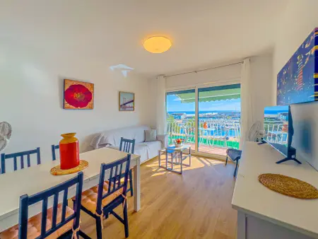 Appartement 3 chambres à Blanes, vue port, plage à pied : photo 2