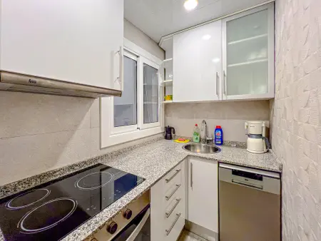 Appartement 3 chambres à Blanes, vue port, plage à pied : photo 12