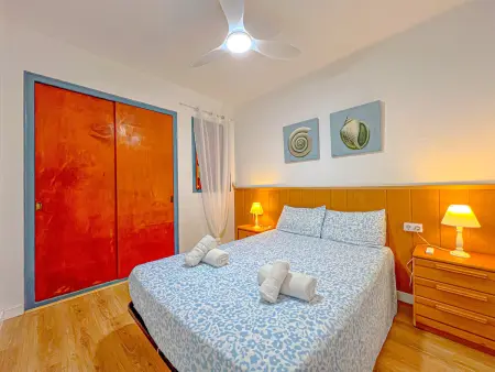 Appartement 3 chambres à Blanes, vue port, plage à pied : photo 17