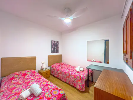 Appartement 3 chambres à Blanes, vue port, plage à pied : photo 19