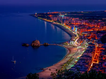 Appartement 3 chambres à Blanes, vue port, plage à pied : photo 32