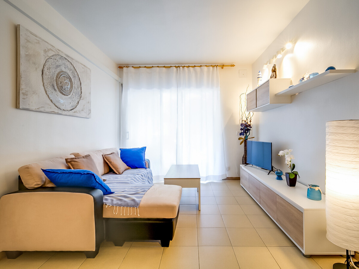 Appartement 2 ch, piscine et balcon à 5 min de la plage - Photo 1