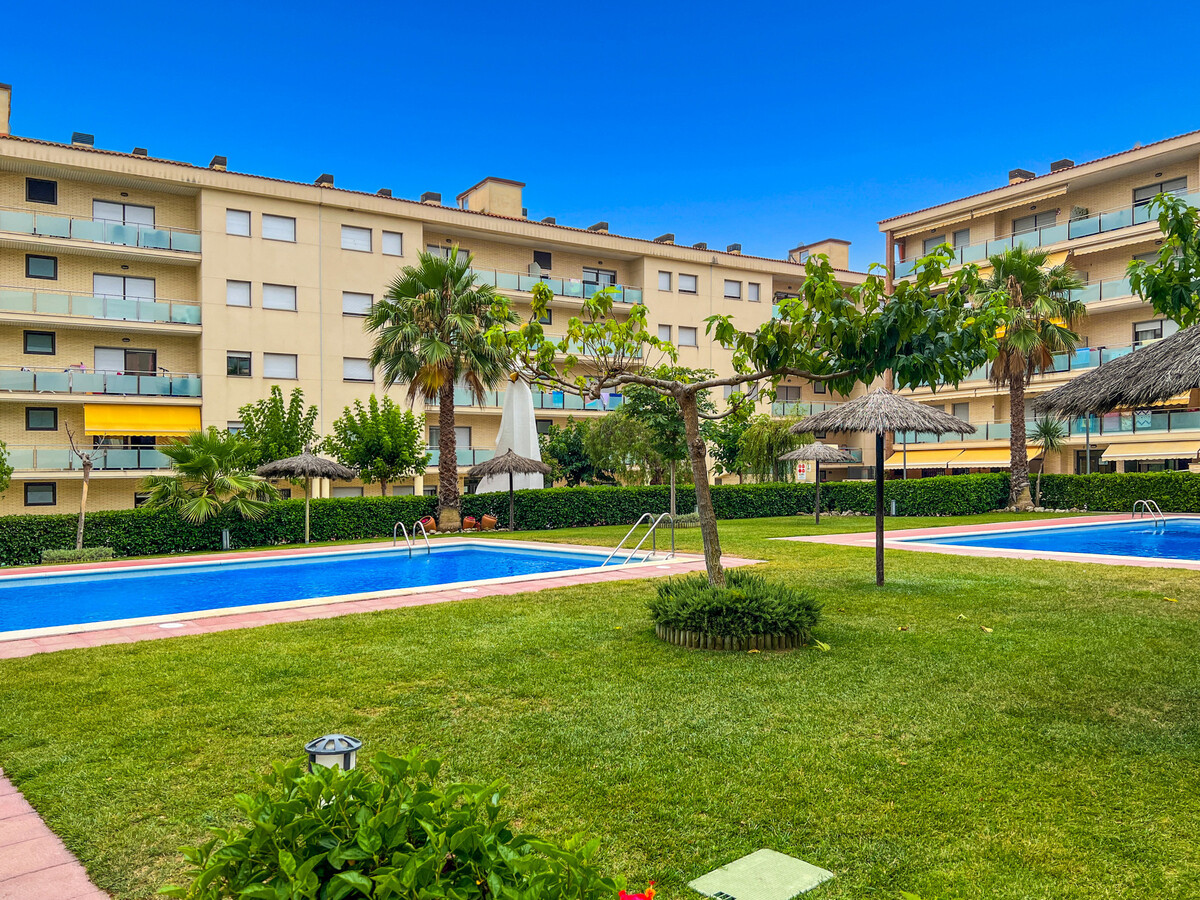 Appartement Fenals, piscine d'eau salée, terrasse privée - Photo 3