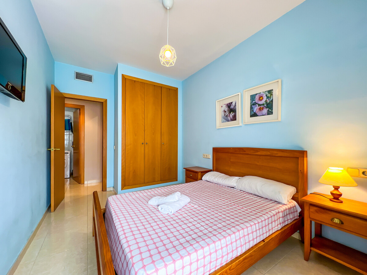 Appartement Fenals, piscine d'eau salée, terrasse privée - Photo 14
