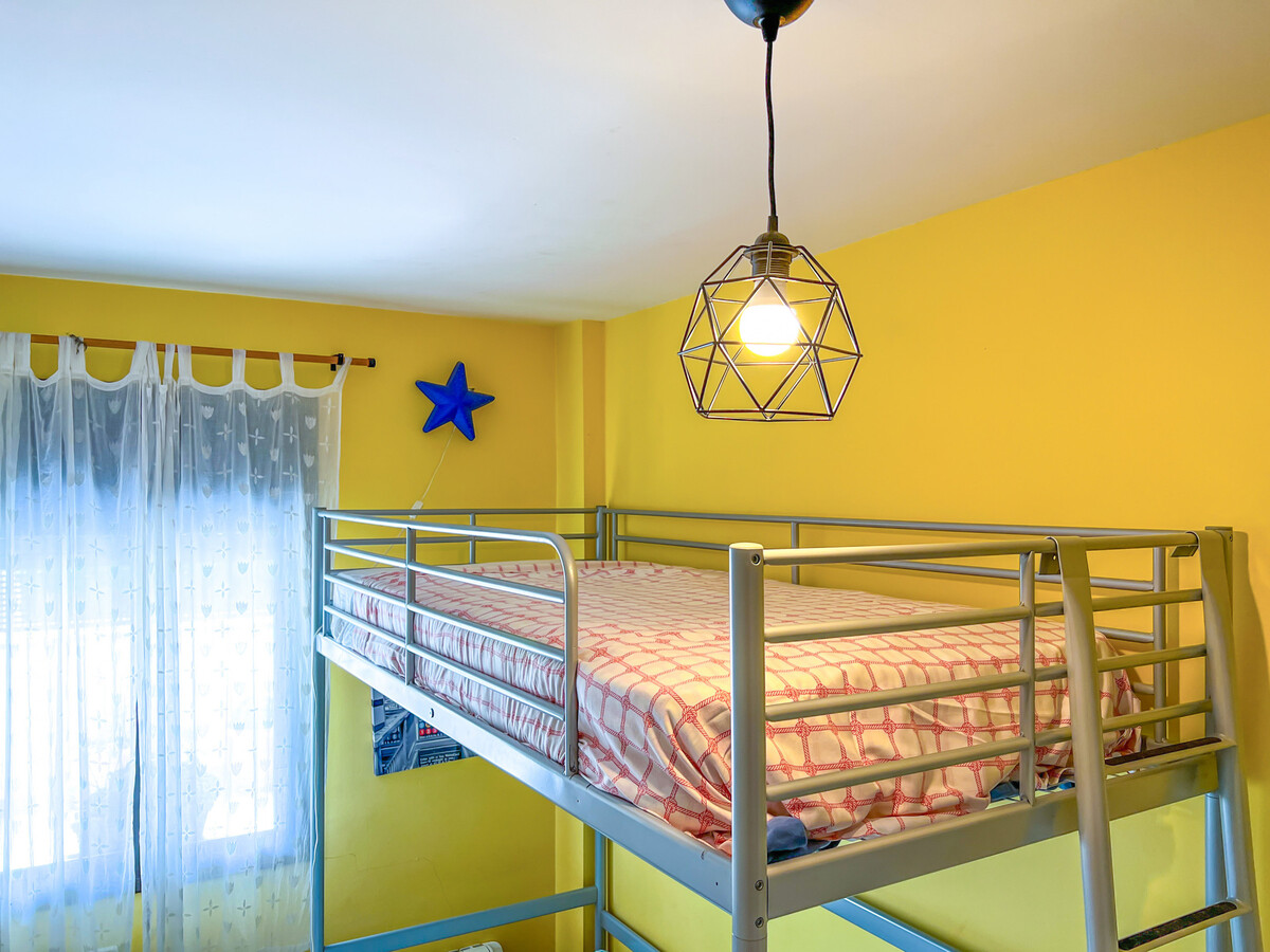 Appartement Fenals, piscine d'eau salée, terrasse privée - Photo 18