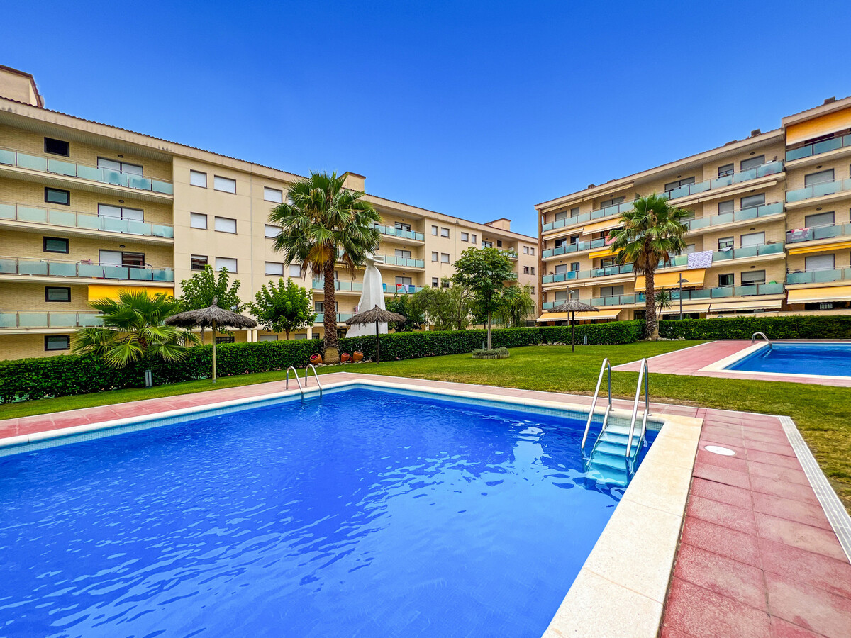 Appartement Fenals, piscine d'eau salée, terrasse privée - Photo 24