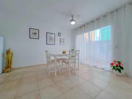 Appartement Angels à Blanes, 2 pers., 1 min de la plage : photo 5