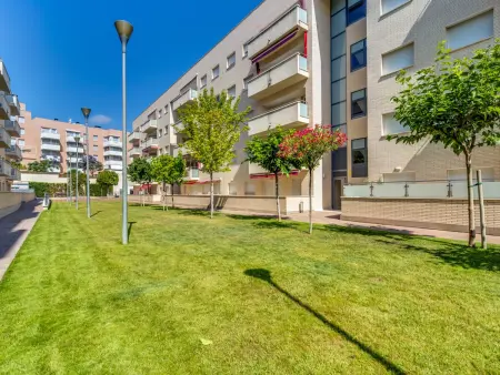 Appartement familial neuf à Fenals, Lloret de Mar, 4 piscines : photo 8