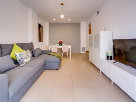 Appartement familial neuf à Fenals, Lloret de Mar, 4 piscines : photo 9