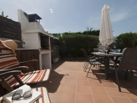 Maison élégante avec piscine et terrasse à L'Escala - Photo 2