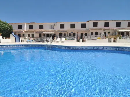 Location villa à L'Escala, Maison avec piscine communautaire proche plage à LEscala