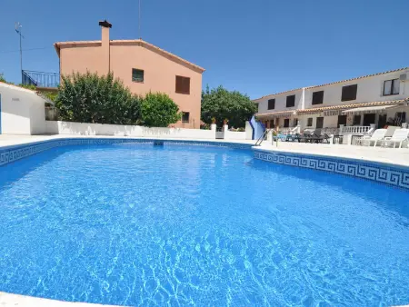 Maison avec piscine communautaire proche plage à L'Escala - Photo 1