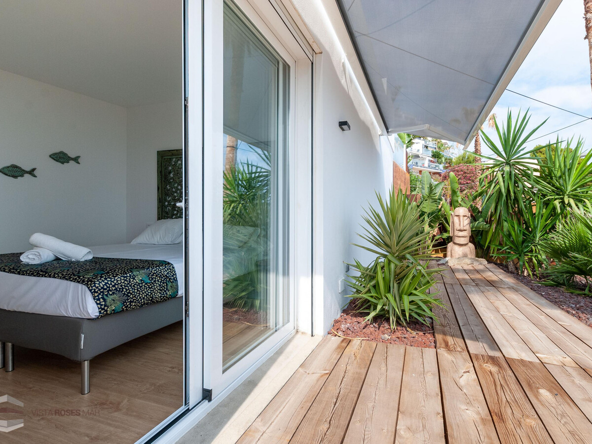 Maison mitoyenne Roses : piscine privée et vue mer - Photo 8