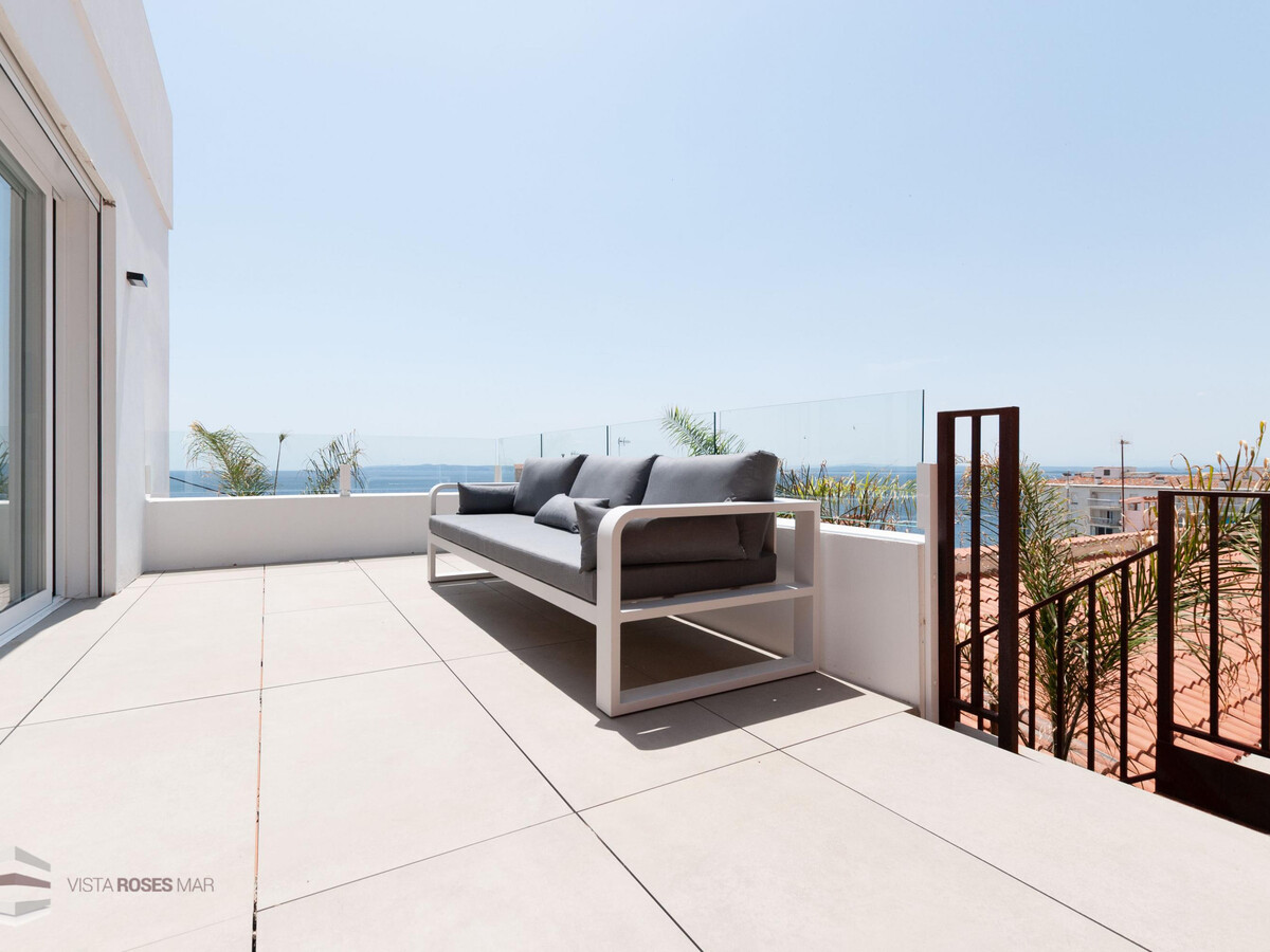 Maison mitoyenne avec piscine privée et vue mer à Roses - Photo 9