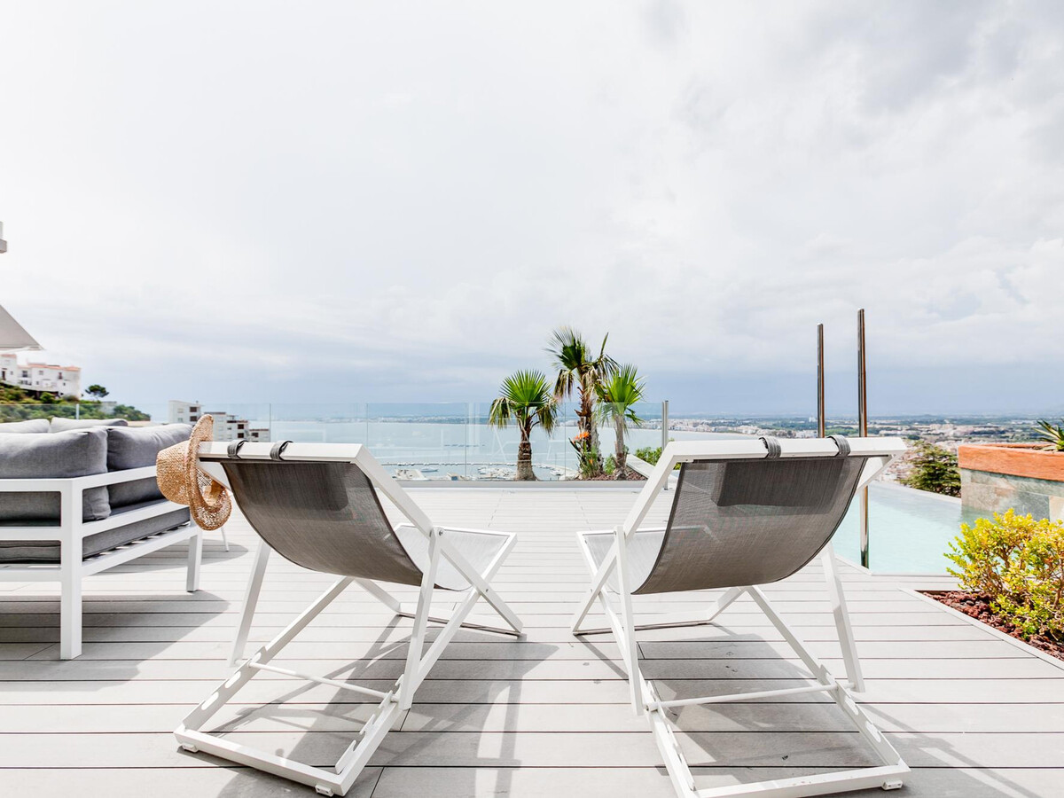 Maison 6 pers. à Roses, piscine infinie et vue mer - Photo 17