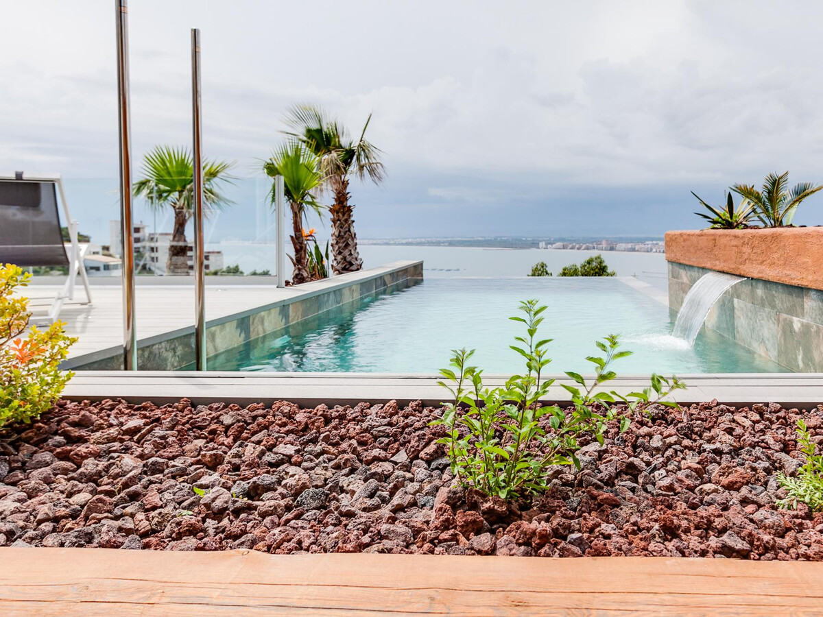 Maison 6 pers. à Roses, piscine infinie et vue mer - Photo 19