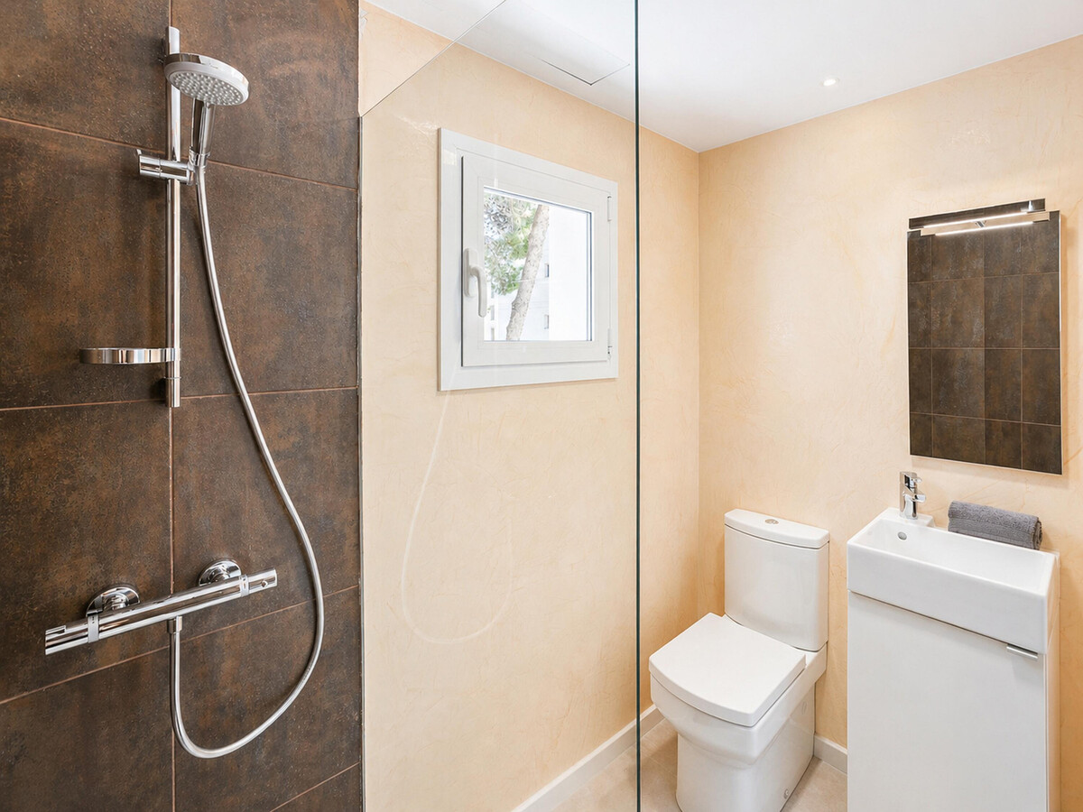 Vent de Mar - Appart. de luxe 2 ch, jacuzzi, 60m plage - Photo 18