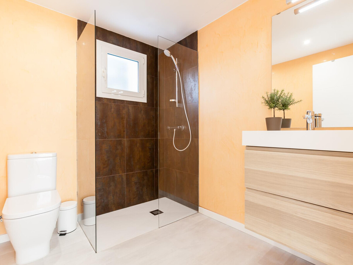 Appartement 8 pers. avec jacuzzi toit-terrasse, Roses plage - Photo 19