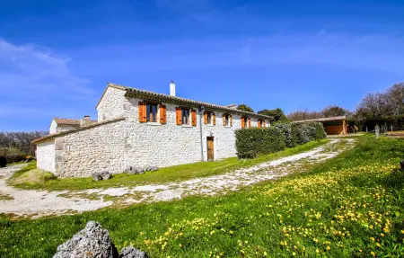 Maison 5 personnes à Salles sous Bois - Photo 1