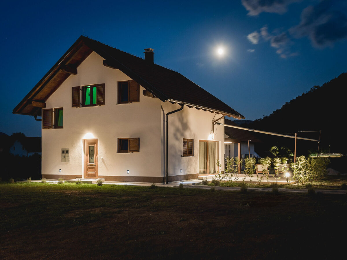 Mountain House Volta 2 à Fužine - Photo 25