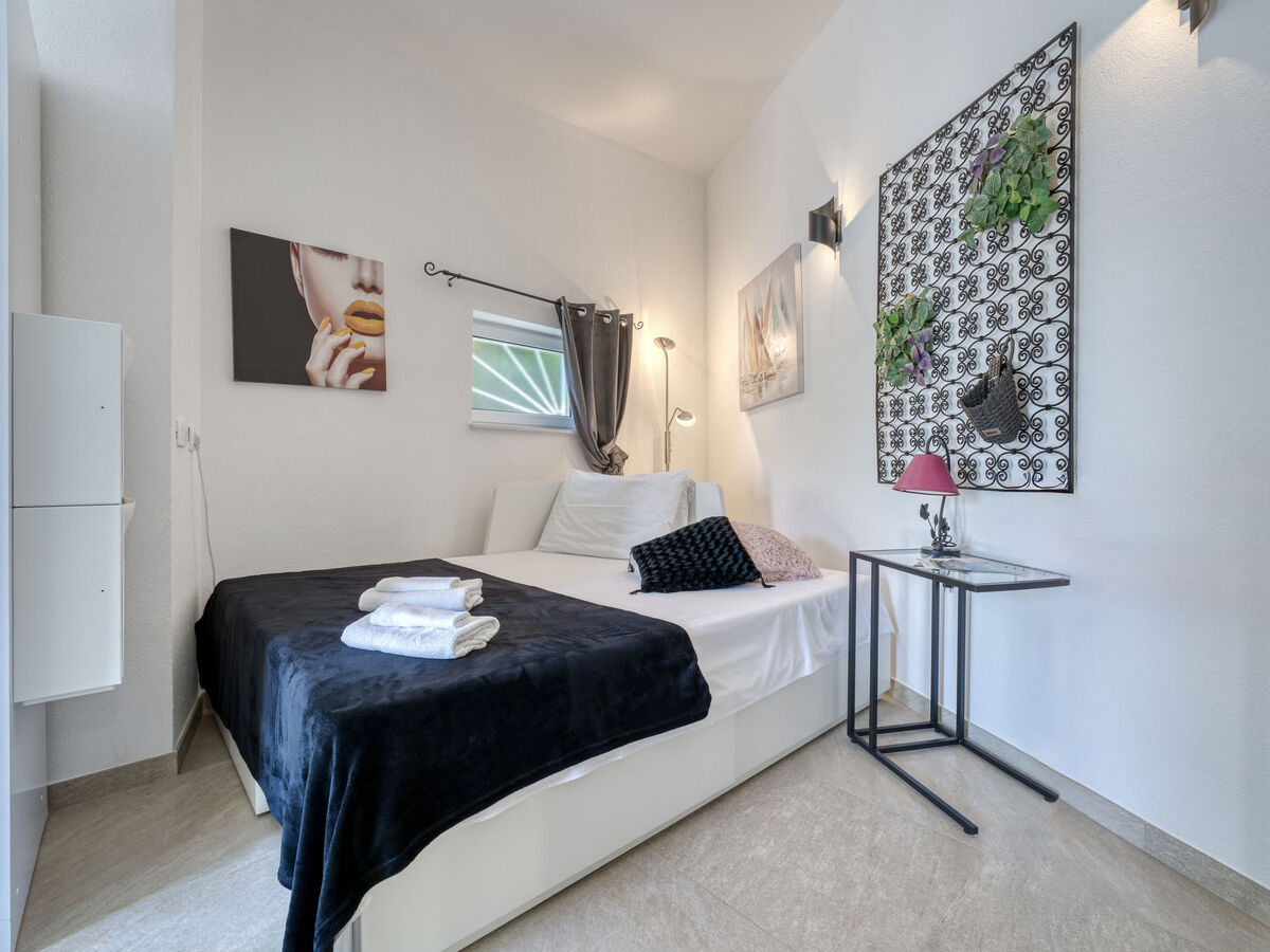 Villa Nika Studio, bungalow 20 m² à 350 m de la mer - Photo 2
